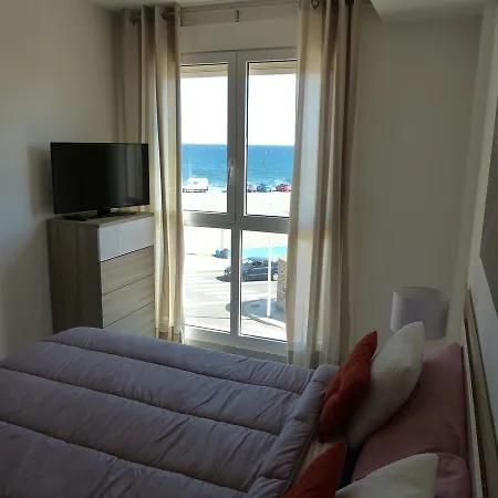 Apartamento Los Castanos * Ελ Μέντανο